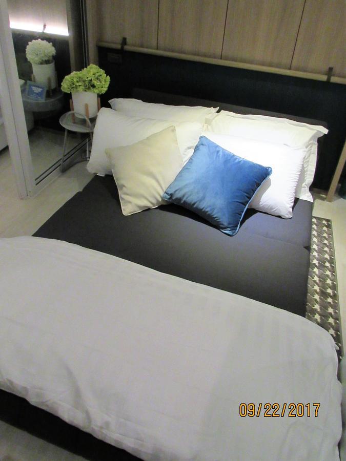 Azure Urban Beach Resort Manila By Radlett Bagian luar foto